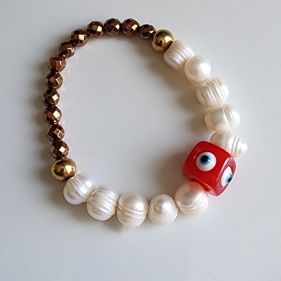 Pearl - Hematite Beaded Bracelet - Picture 3 of 5